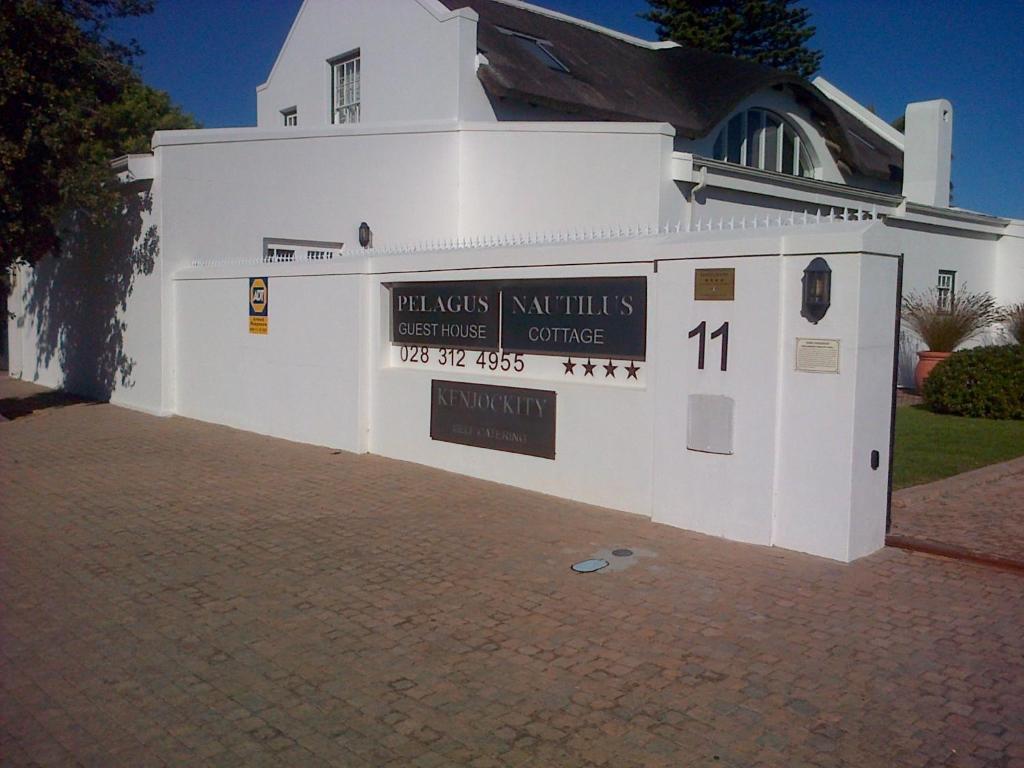 Kenjockity Self Catering Apartments Hermanus Exteriér fotografie